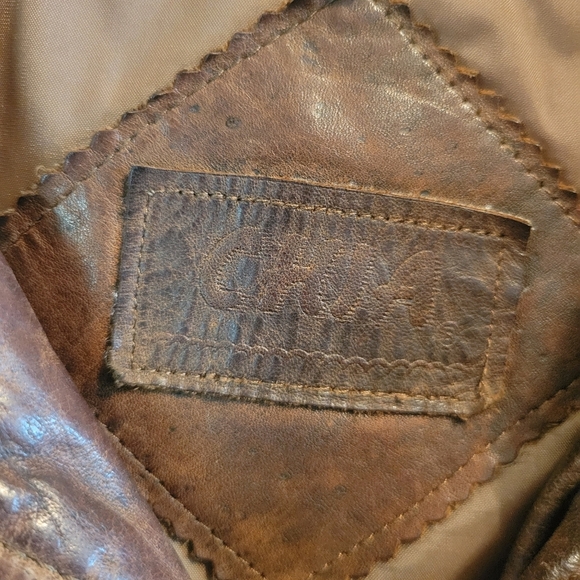Vintage Chia Brown Leather Jacket - Picture 6 of 11
